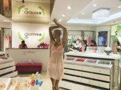 小镇女性内衣店市场调查与选址指南