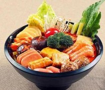 麻辣烫加盟店如何快速吸金，实现财富目标？