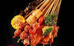 成为串串香行业新贵！轩货、黑哥、食上签等品牌值得关注