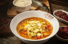 揭秘酸菜鱼店投资真相：小成本也能打造大生意!